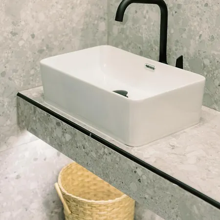 2br Amalfi Blue In - Pool & 10min Walk To Mackenzie Beach! アパート *