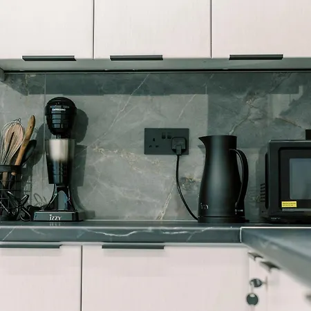 アパート 2br Amalfi Blue In - Pool & 10min Walk To Mackenzie Beach!