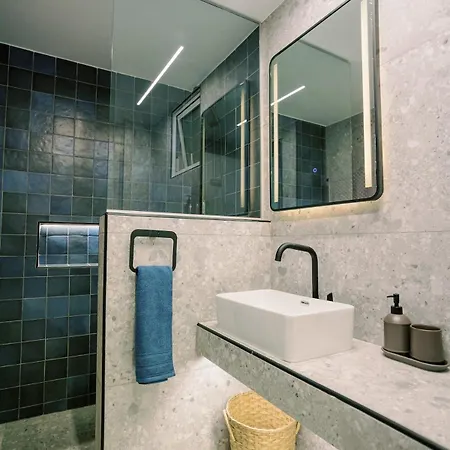 דירה 2br Amalfi Blue In - Pool & 10min Walk To Mackenzie Beach!